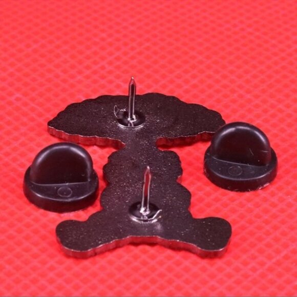 Cabbage Patch Kids Doll Enamel Pin Mind Blown Pin Pins - Picture 2 of 3